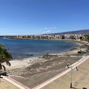 Colors, Tu Casa En La Playa , Arinaga Spanien